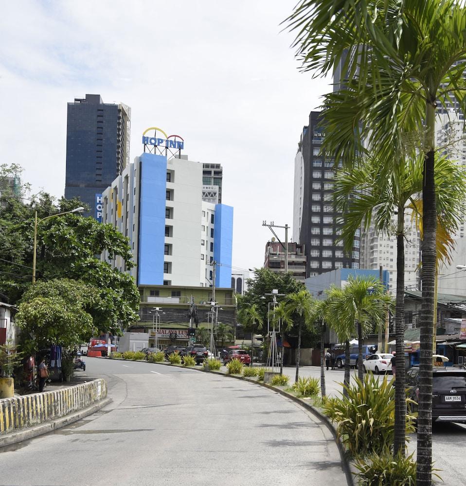 Hop Inn Hotel Makati Avenue Manila Makati City Ngoại thất bức ảnh