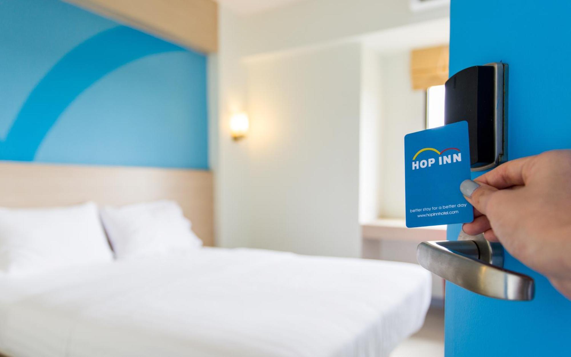 Hop Inn Hotel Makati Avenue Manila Makati City Ngoại thất bức ảnh